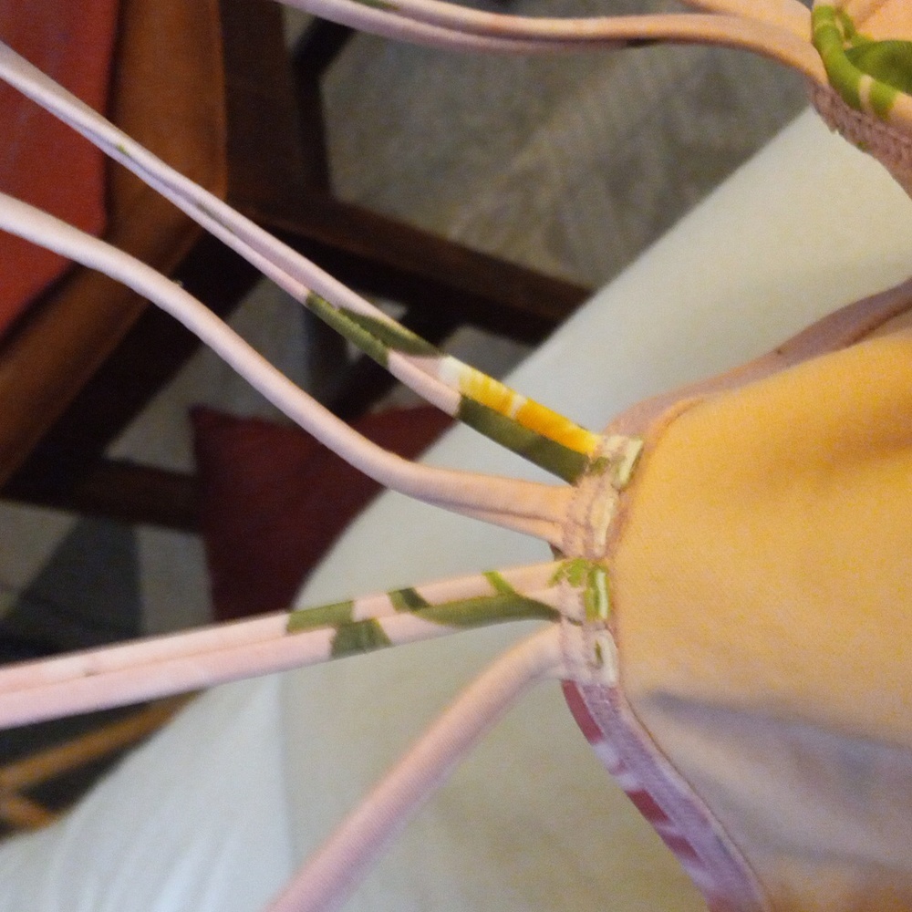Spiegel Swim One Piece Pale Pink Floral W/ Adjustable legs. Size 14 - Picture 9 of 9